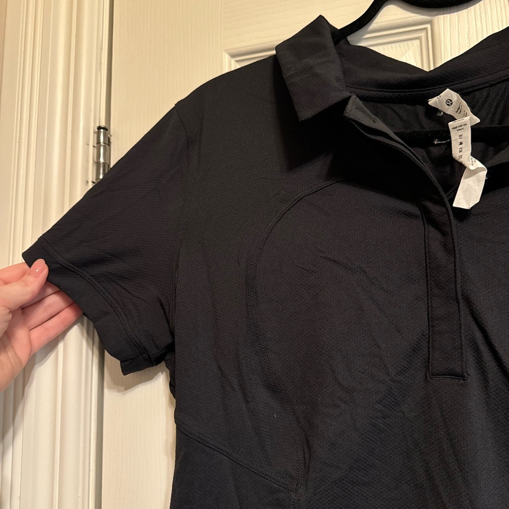 Women's Lululemon Golf Tee - Picture 2 of 5